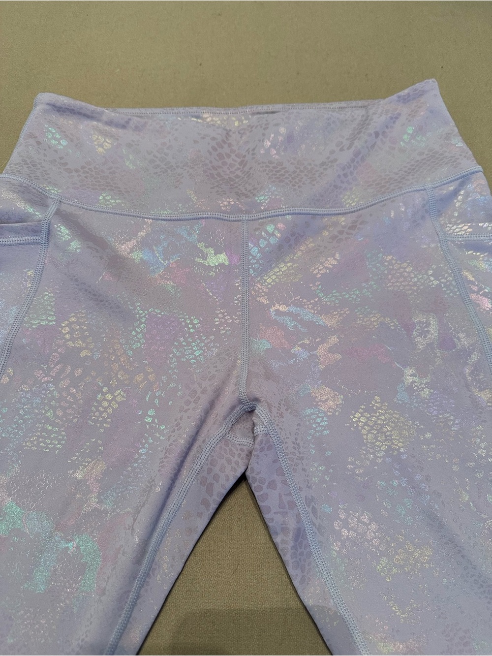 CVG Women’s Lavender Holographic Active Leggings - Picture 2 of 3
